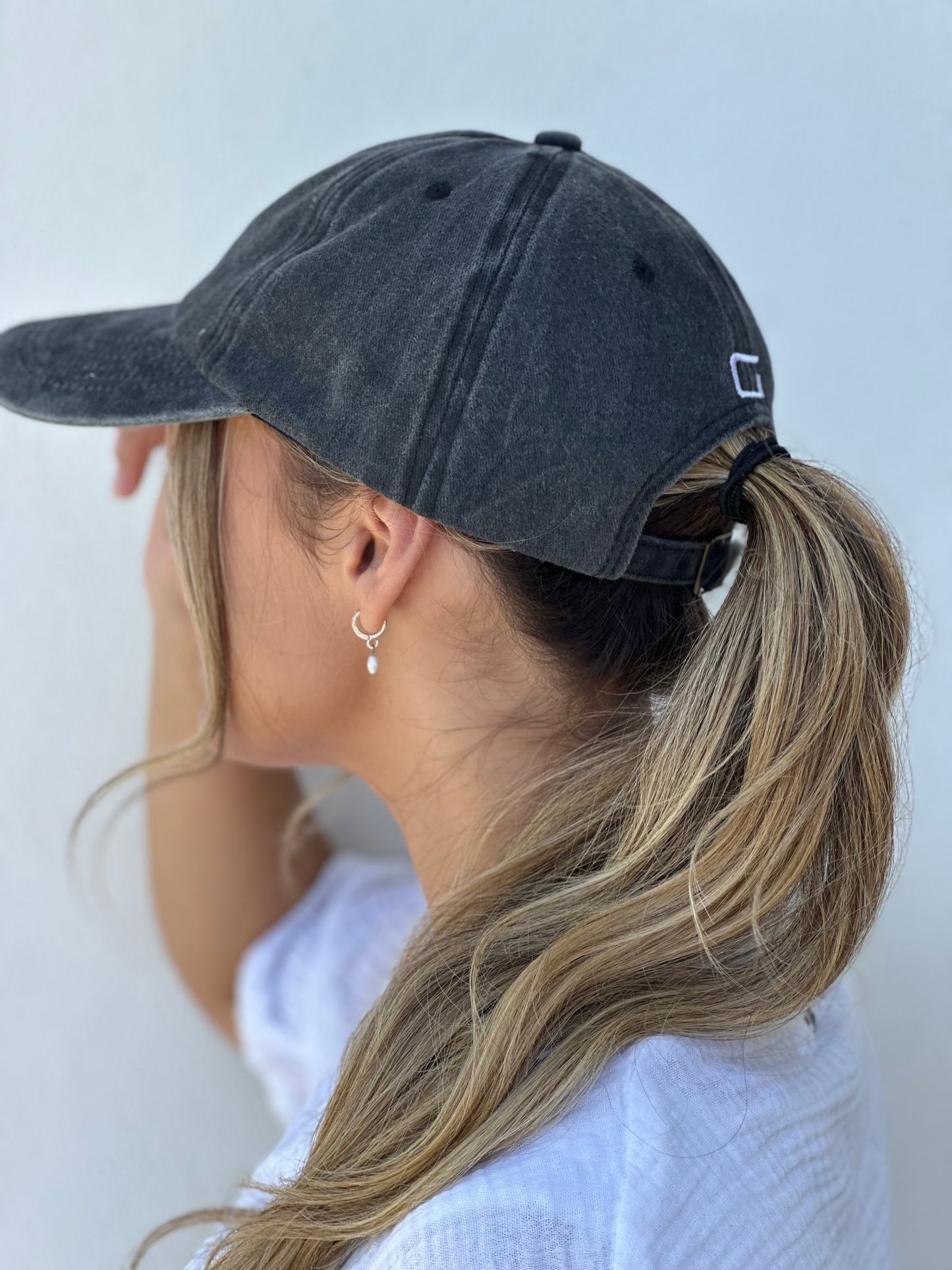 Vintage Cap — Black Washed Denim